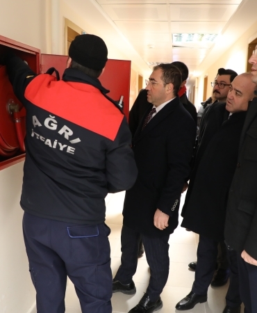 Ağrı GSB Tesislerinde Yangın Tedbirleri Denetimi Yapılıyor Eleşkirt Haber Ağrı GSB Tesislerinde Yangın Tedbirleri Denetimi Yapılıyor