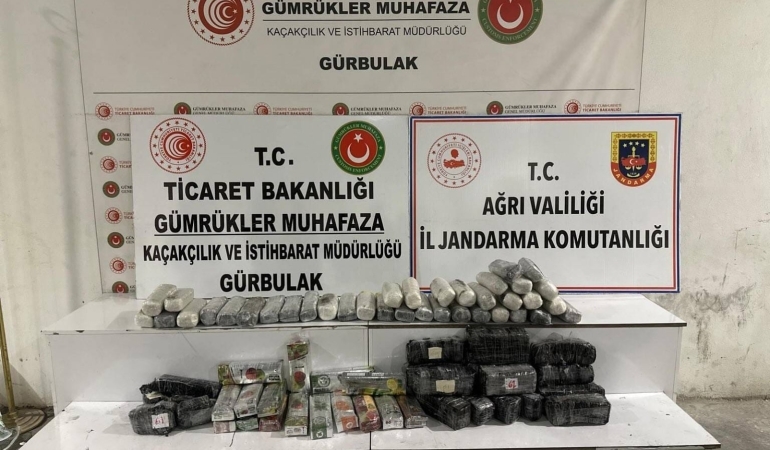 Gümrük Kapısında Uyuşturucu Operasyonu