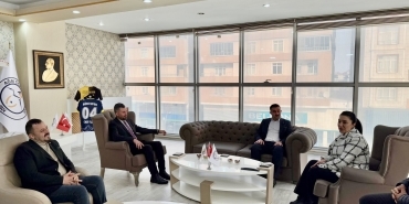 AK Parti Ağrı Milletvekili Kilerci ve İl Başkanı Yıldız'dan Ticaret Borsasına Ziyaret