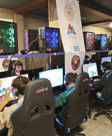 AİÇÜde 6 Proje ÜNİDES Kapsamında Destek Almaya Hak Kazandı