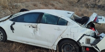 Kontrolden Çıkan Araç Şarampole Yuvarlandı