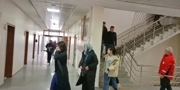 Ağrı’da 6 Şubat Depreminin Yıl Dönümünde Anma Programı ve Tatbikat Gerçekleştirildi