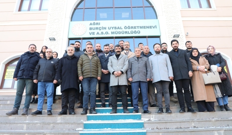 AK Parti Ağrı İl Başkanı Basın Mensuplarıyla Bir Araya Geldi