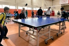 Doğubayazıtta Okul Sporları Kapsamında Minikler Masa Tenisi Turnuvası Başladı