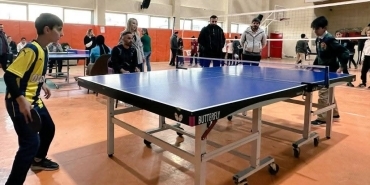 Doğubayazıt'ta Okul Sporları Kapsamında Minikler Masa Tenisi Turnuvası Başladı