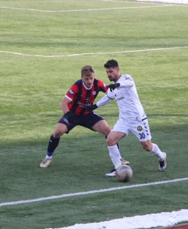 Kolibri Ağrı 1970 Spor Zonguldaksporu Evinde Yaktı