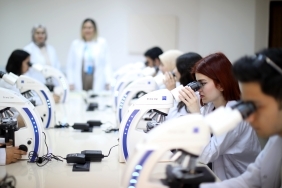 AİÇÜ 8 yılda 5 bin Üniversiteyi Geride Bıraktı