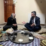 Başkan Yıldız İftar'da Halime Teyzenin Misafiri Oldu