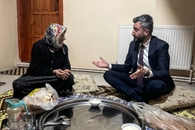 Başkan Yıldız İftar'da Halime Teyzenin Misafiri Oldu