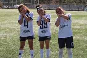 Kadın futbolunda Ağrı rüzgarı 5 Gollü Galibiyet