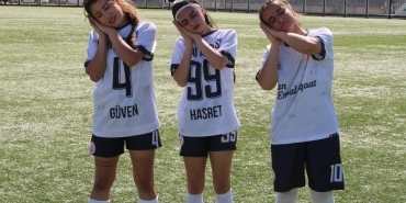 Kadın futbolunda Ağrı rüzgarı: 5 Gollü Galibiyet