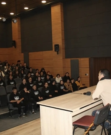 Screenshot_20250301_112555_Samsung Internet~2