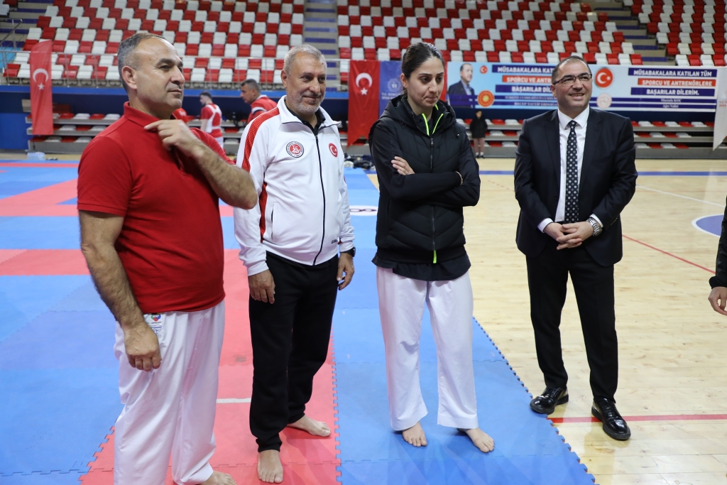 Karate Milli Takım Ağrıda Kampa Girdi