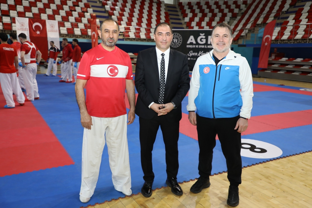 Karate Milli Takım Ağrıda Kampa Girdi