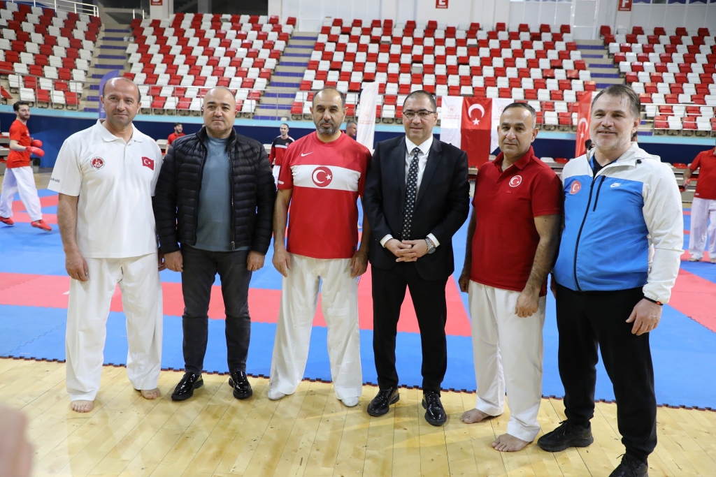 Karate Milli Takım Ağrıda Kampa Girdi