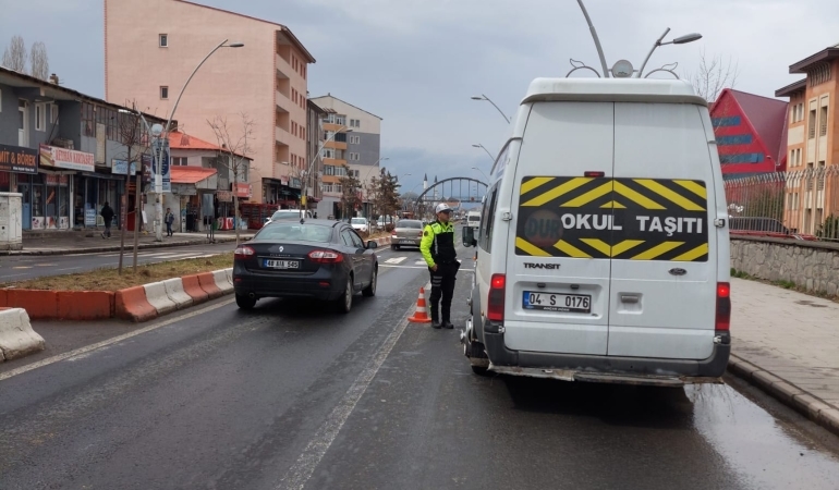 Ağrı’da 114 Okul Servisi Denetlendi