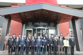 Ağrıda Türk Polis Teşkilatının 180 Yıl Dönümü Törenlerle Kutlandı