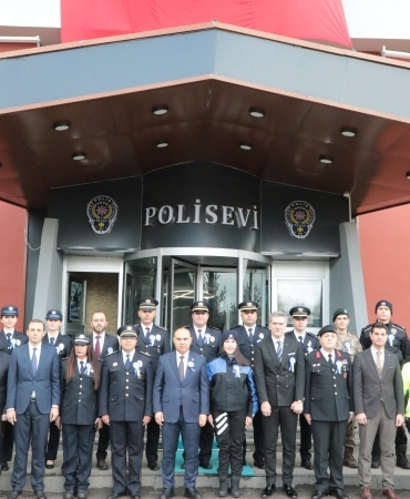 Ağrıda Türk Polis Teşkilatının 180 Yıl Dönümü Törenlerle Kutlandı