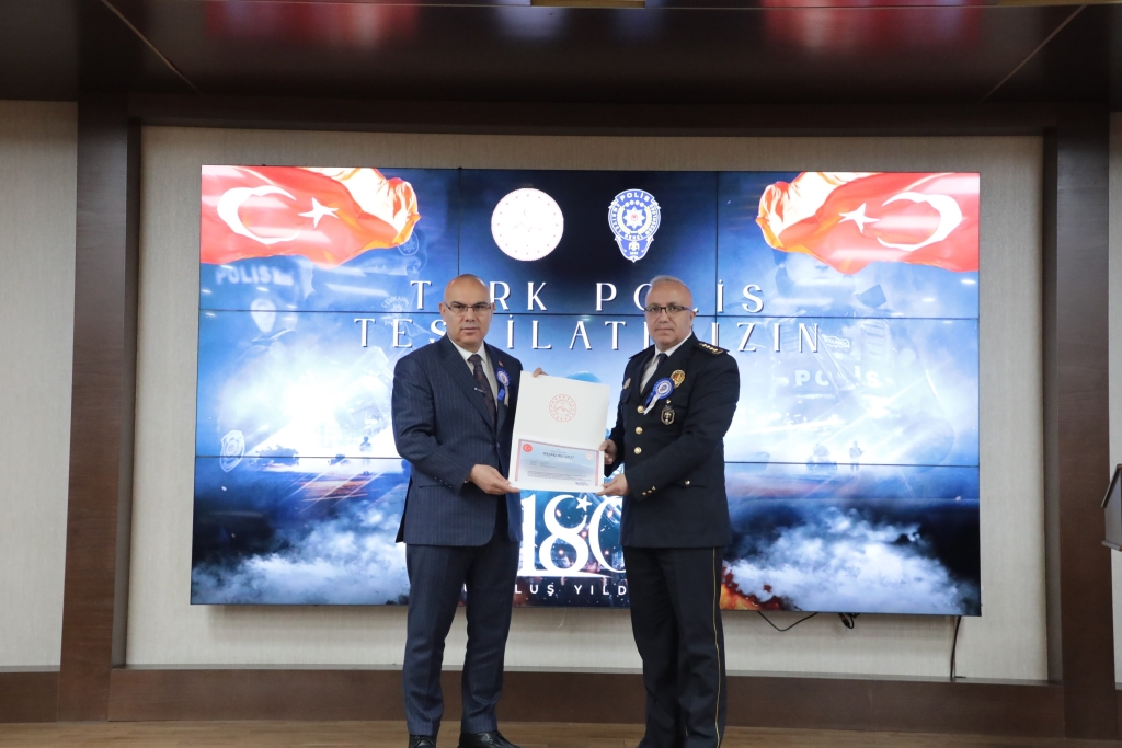 Ağrıda Türk Polis Teşkilatının 180 Yıl Dönümü Törenlerle Kutlandı