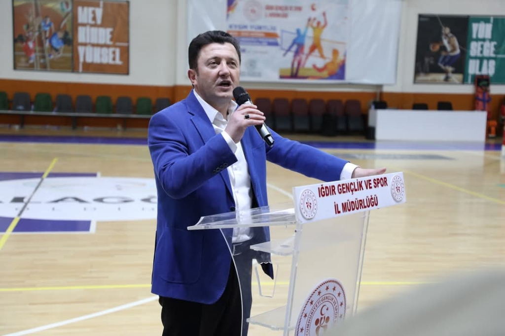 Ağrı KYK Erkek Voleybol Takımı YurtLig Doğu Anadolu Şampiyonu Oldu