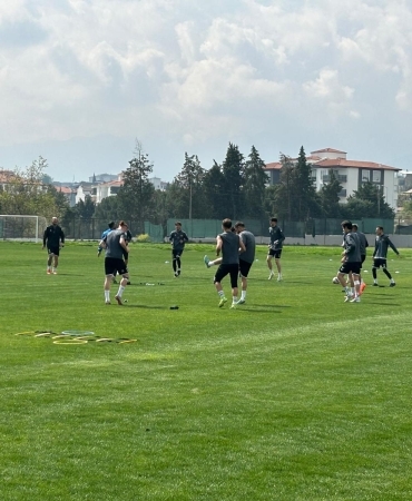 Ağrıspordan Sahasını Teshis Eden Denizlispora Teşekkür