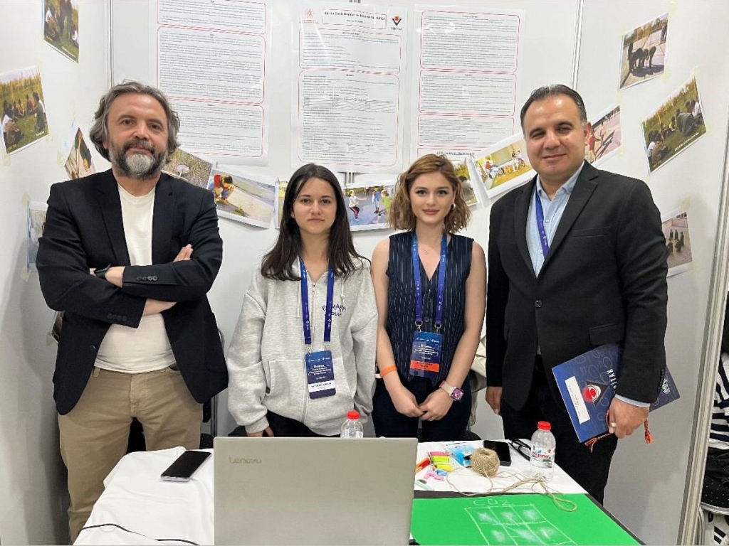 Ağrıdan TÜBİTAK Yarışmasında Büyük Başarı