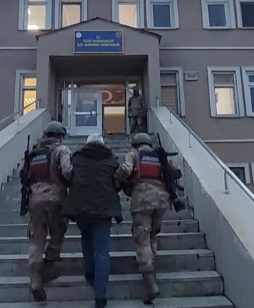 Tutakda PKKKCK Üyesi Şüpheli Yakalandı Eleşkirt Haber Tutakda PKKKCK Üyesi Şüpheli Yakalandı