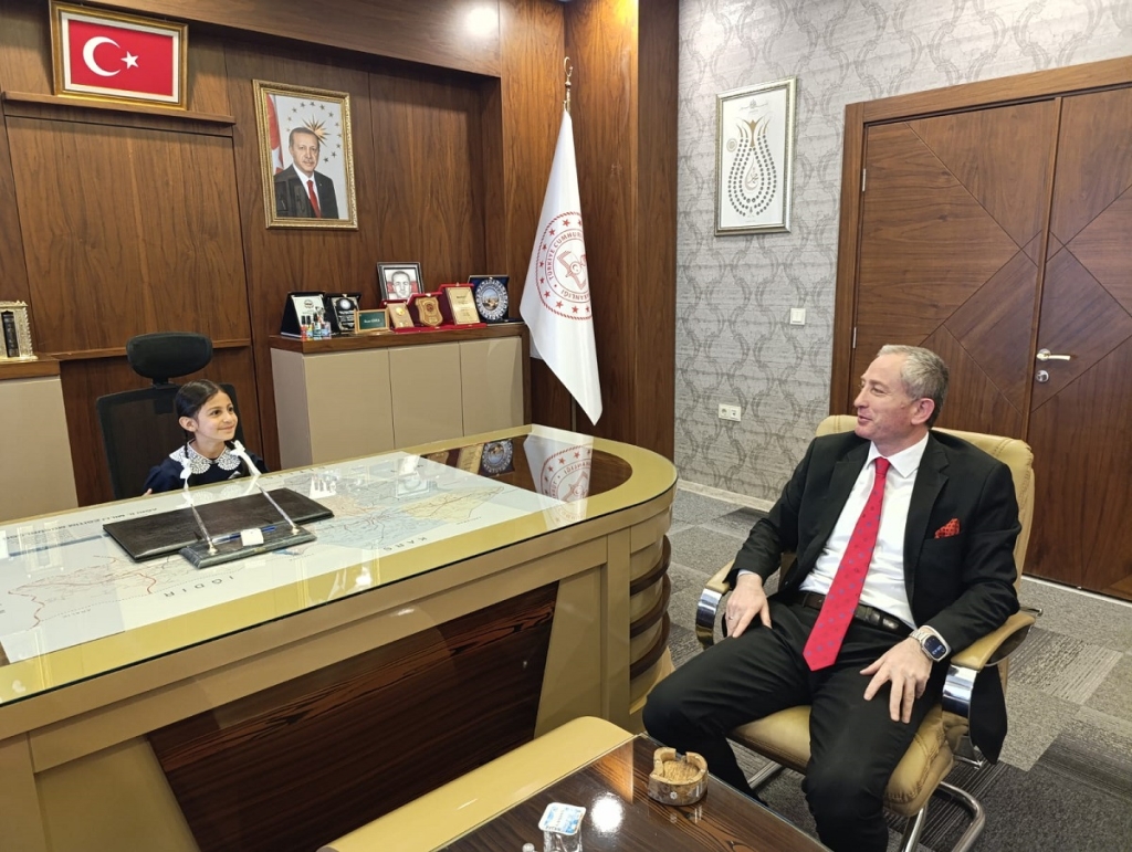 İlknur Yıldız Milli Eğitim Müdürlüğü Loltuğuna Oturdu