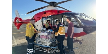 Prematüre Doğan Adar Bebek Ambulans Helikopterle Van’a Sevk Edildi