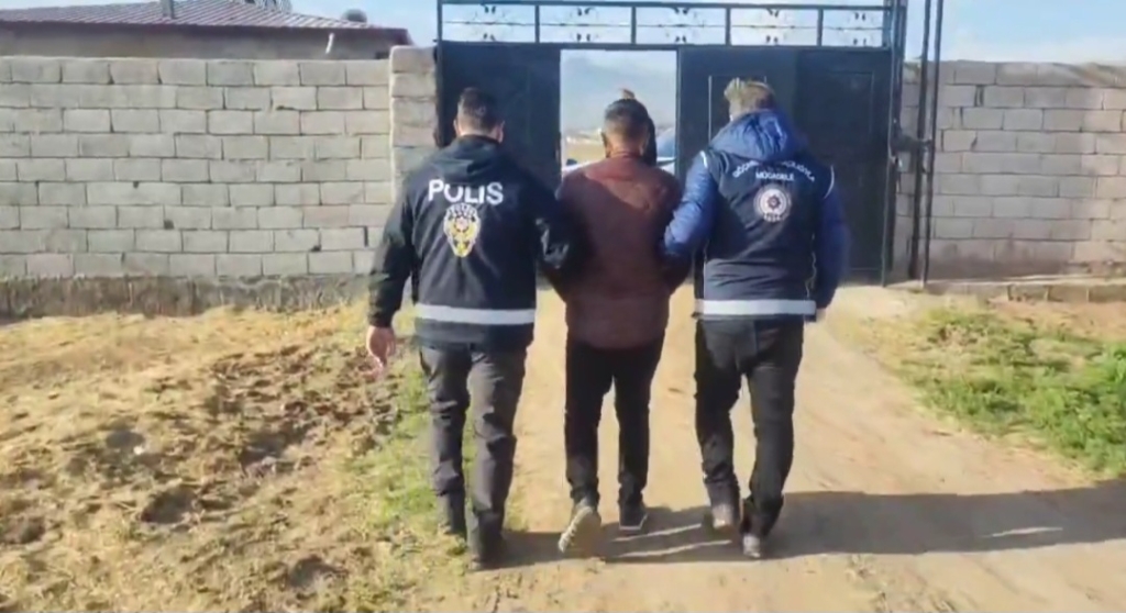 Ağrı'da Göçmen Kaçakçılığına Darbe 18 Gözaltı