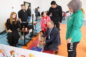 Patnos’ta Spor Yetenek Testiyle Minik Yıldızlar Keşfediliyor