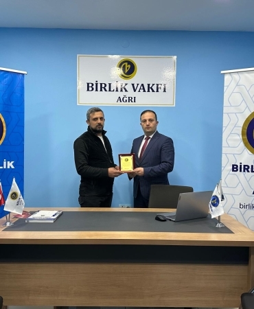 Birlik Vakfı Ağrı Şubesinde Bayrak Değişimi