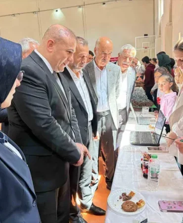 Patnos Bilim Sanat Eğitim Şöleni Yıl Sonu Etkinliği