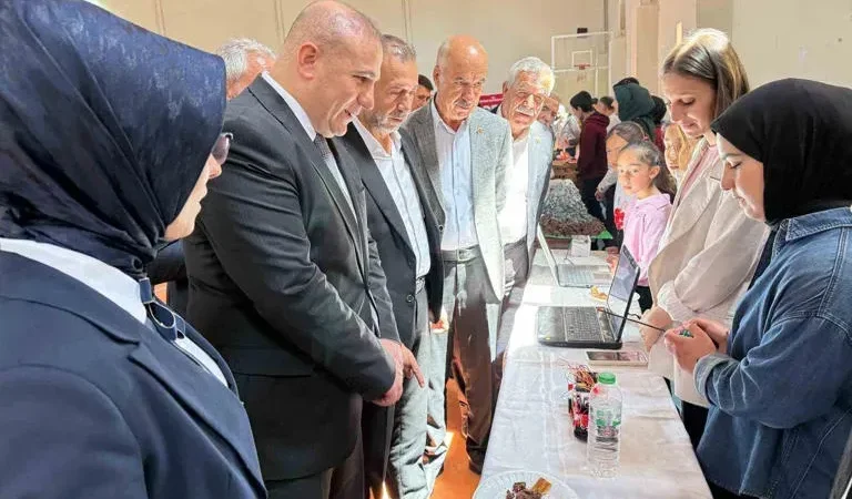 Patnos Bilim Sanat Eğitim Şöleni Yıl Sonu Etkinliği