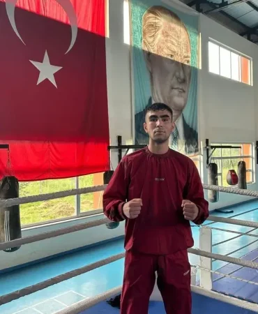 Ağrı Boks Şampiyonası Genç Sporcular Yarışıyor
