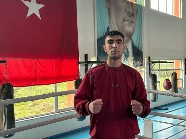 Ağrı Boks Şampiyonası: Genç Sporcular Yarışıyor