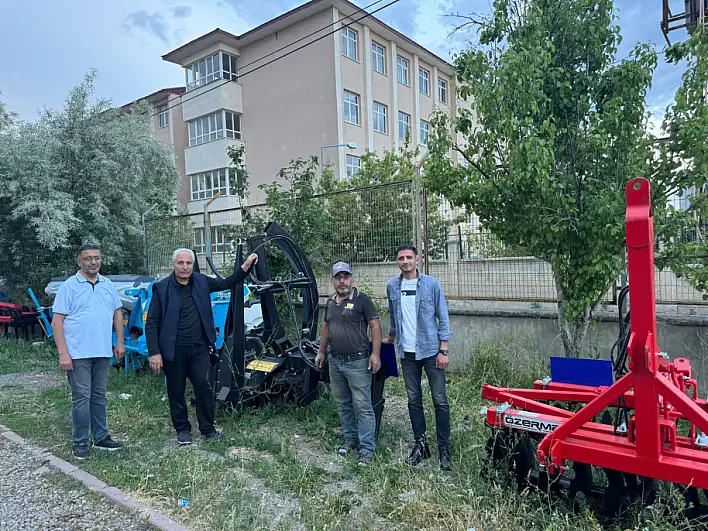 Eleşkirt Tarım Ekipman Desteği ile Küçük Çiftçilere Yardım