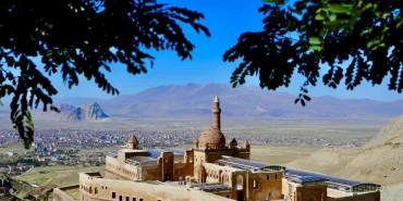 Ağrı Kültürel Yatırım ile Geleceğe Yatırım Yapıyor