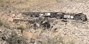 Doğubayazıt Tır Kazası: Sabah Devrilen Tır Panik Yarattı