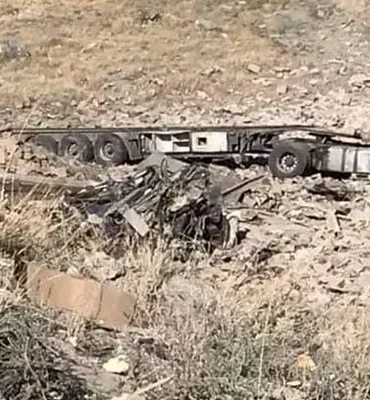 Doğubayazıt Tır Kazası Sabah Devrilen Tır Panik Yarattı