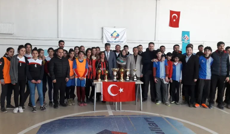 Doğubayazıt Eğitim Ödülleri: Yılın Okulları Açıklandı