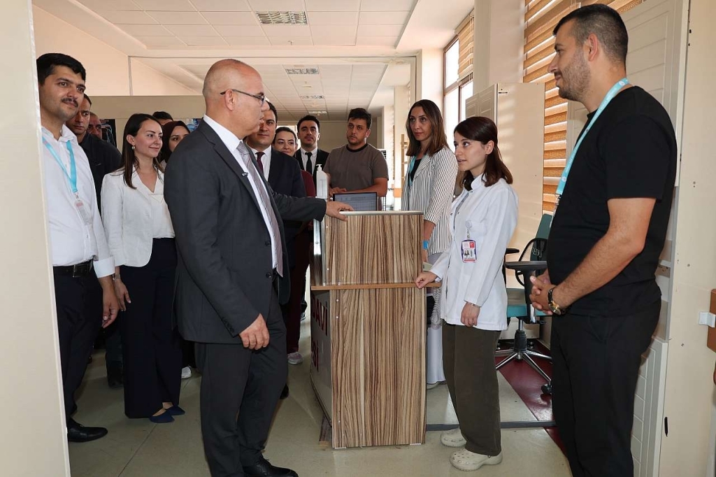 Ağrı Valisi Patnos Devlet Hastanesini İnceledi