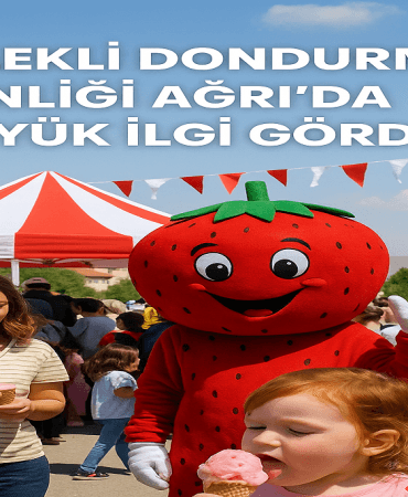 Çilekli Dondurma Şenliği Ağrıda Büyük İlgi Gördü