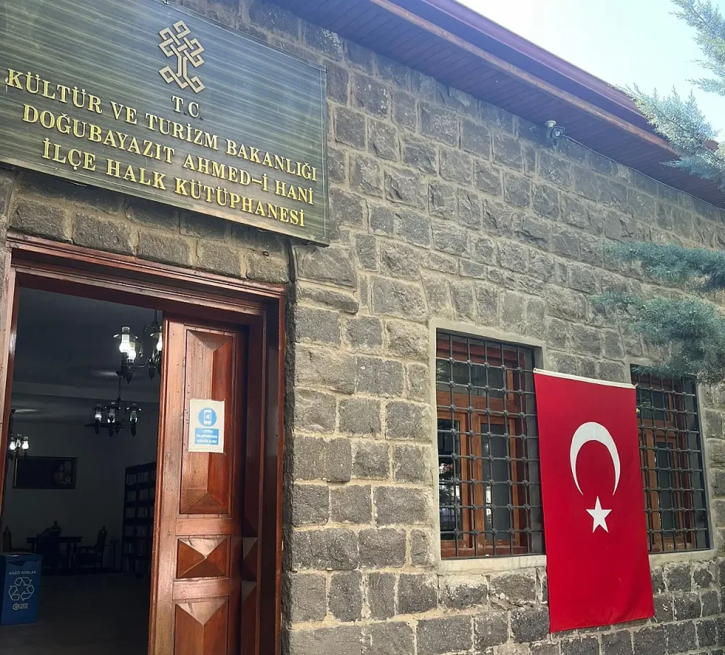 Doğubayazıt Bayraklandırma Çalışmaları ile Birlik Vurgusu