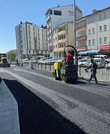 Eleşkirt Asfaltlama Çalışmaları ile Ulaşım İyileşiyor