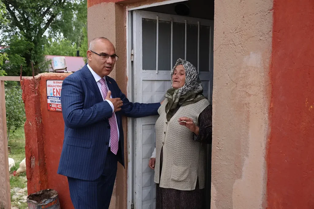Neriman Vatan ile Vali Koçun Duygu Dolu Buluşması