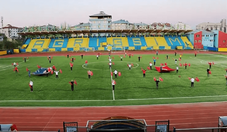 Ağrı 30 Ağustos Zafer Bayramı Etkinlikleri Renkli Hayaller