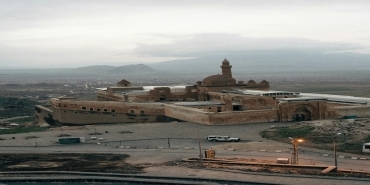 İshak Paşa Sarayı Gün Batımı Manzarası