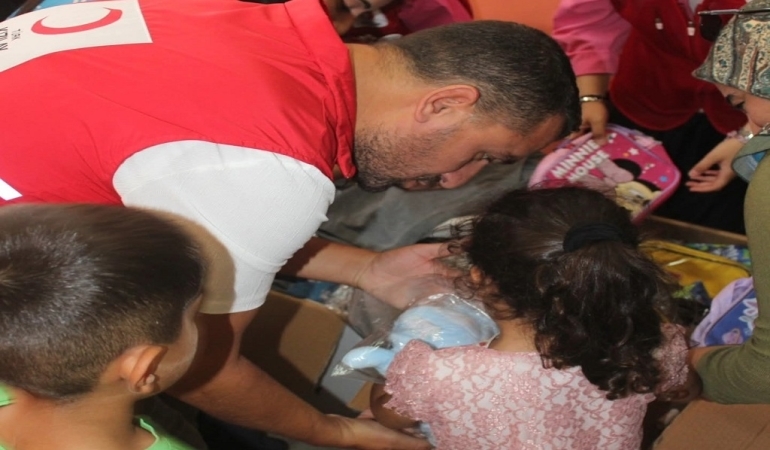 Kızılay Çocuk Etkinlikleri ile Minik Kalpler Renkleniyor