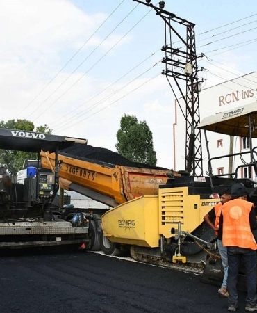 Patnos Sıcak Asfalt Çalışmaları Devam Ediyor